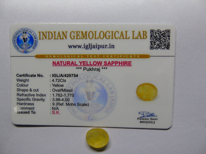 Yellow Sapphire(Pukhraj)_Bangkok: Luster A:Natural, Certified