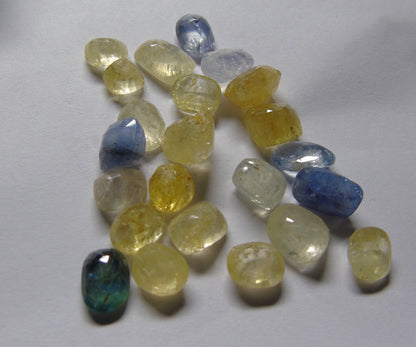 Yellow Sapphire (Pukhraj): Ceylon