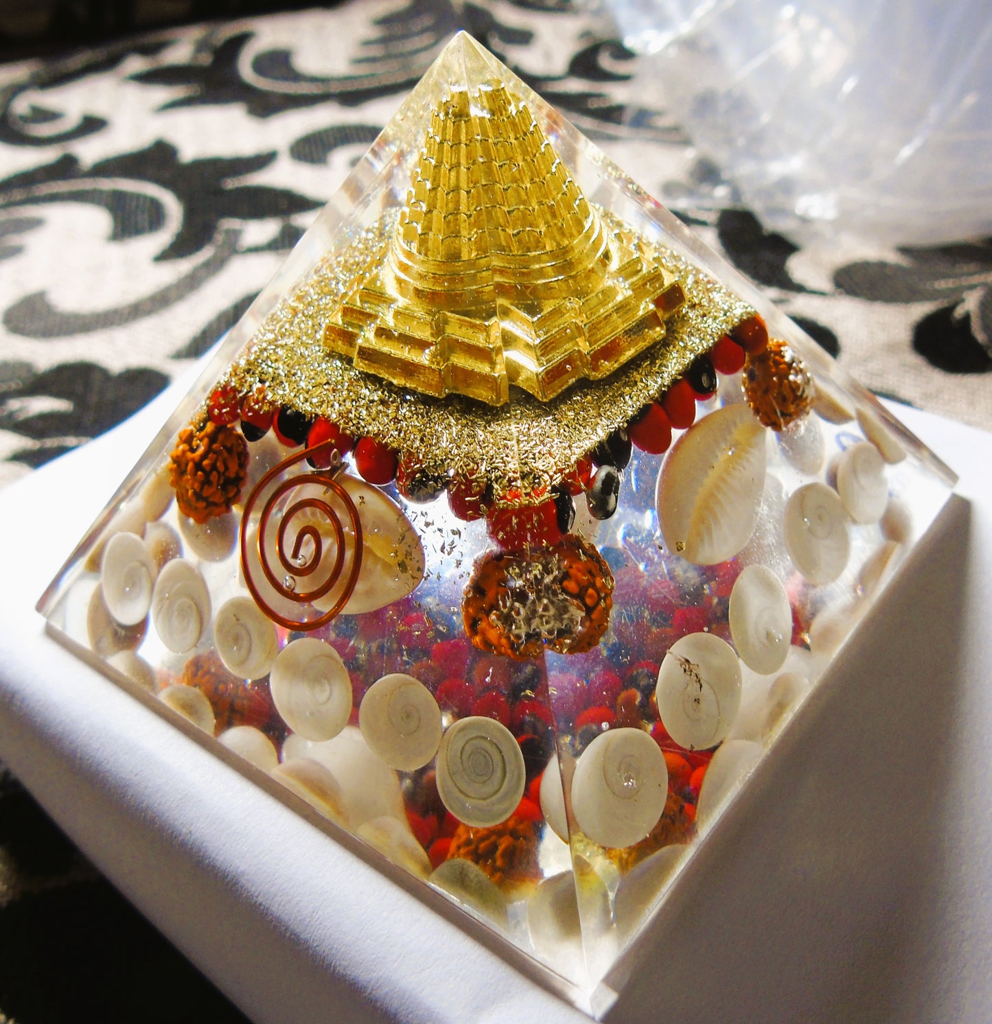 Shree Yantra Kaudi Gomti Chakra Pyramid