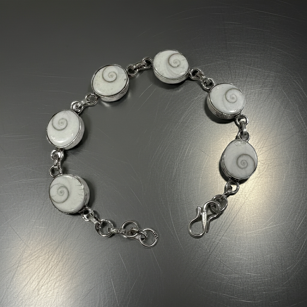 Gomti Chakra Bracelet