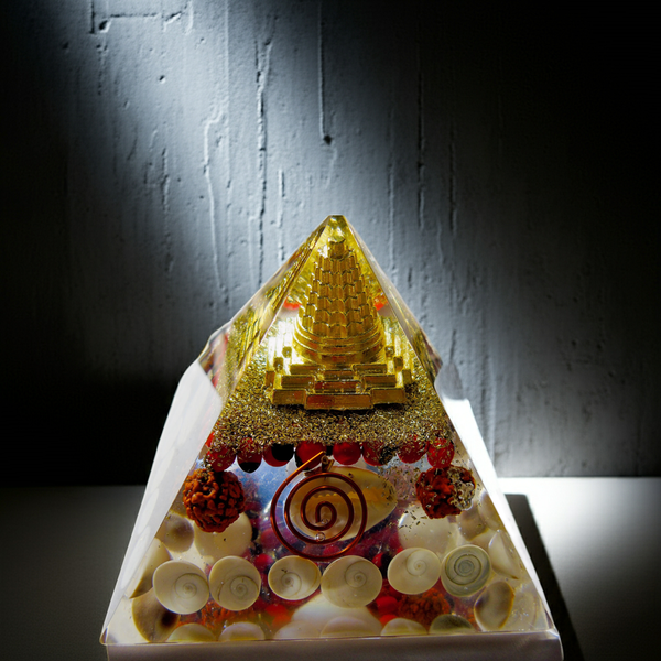 Shree Yantra Kaudi Gomti Chakra Pyramid