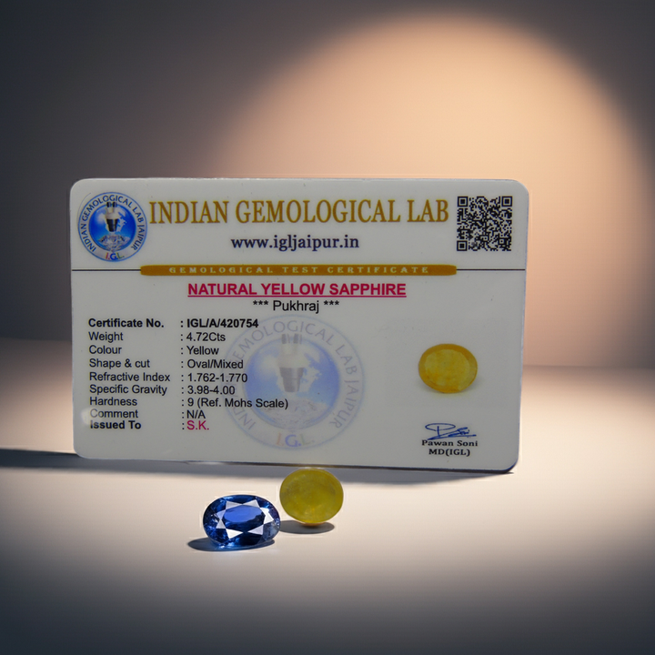 Yellow Sapphire(Pukhraj)_Bangkok: Luster A:Natural, Certified